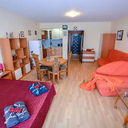 Apartment Elizabeth 3 Pomorie