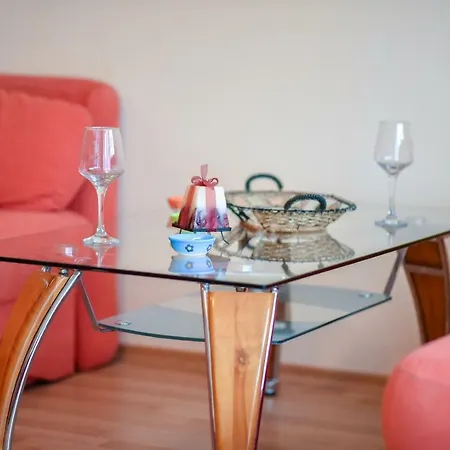 Apartment Elizabeth 3 *